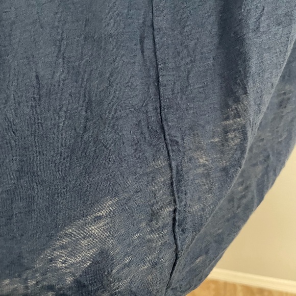 Vineyard Vines Linen Top - Picture 3 of 4